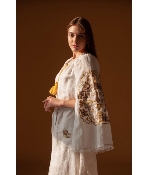 Bell sleeve dress with ethnic embroidery