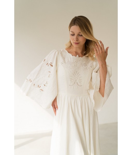 Off-white lace trumpet sleeve dress