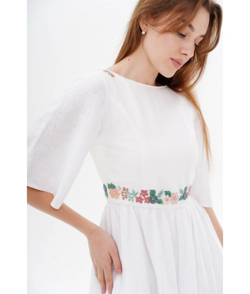 Dress with floral print at waist and back